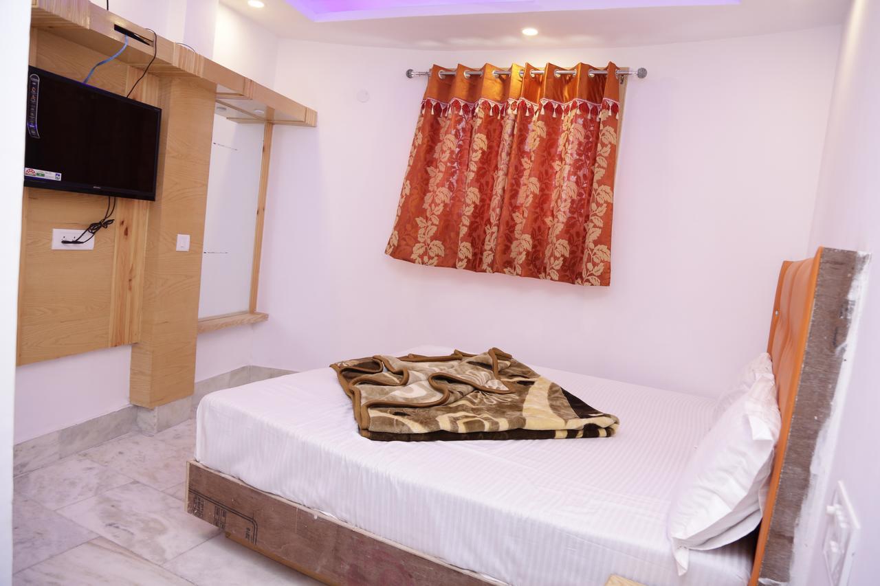 Hostel Backpackers Heaven New King - New Delhi Train Station Exterior foto