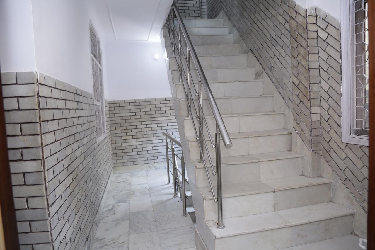 Hostel Backpackers Heaven New King - New Delhi Train Station Exterior foto